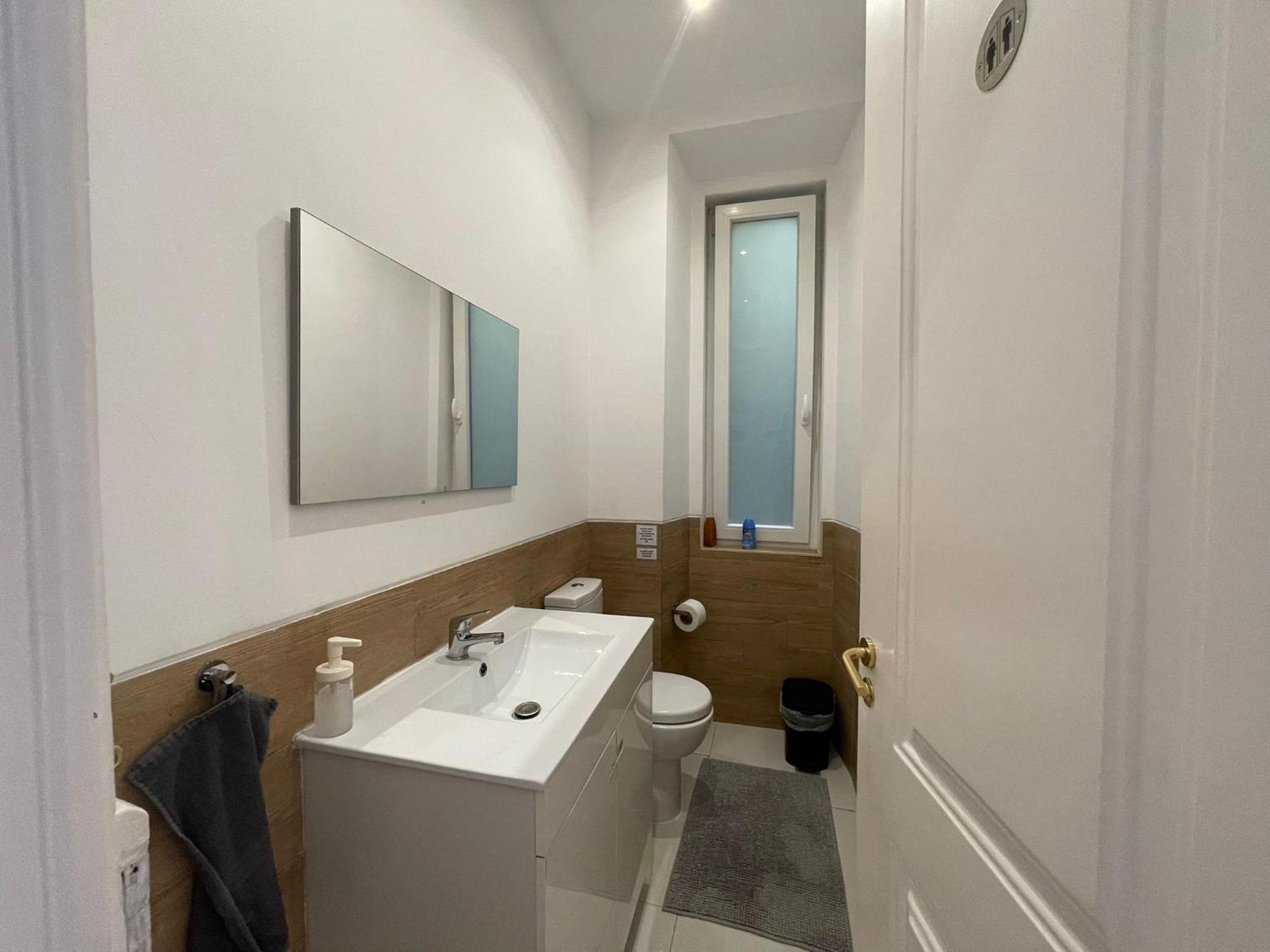Embassy Arriaga Private Elegance Rooms In Stylish Shared Apartment リスボン エクステリア 写真